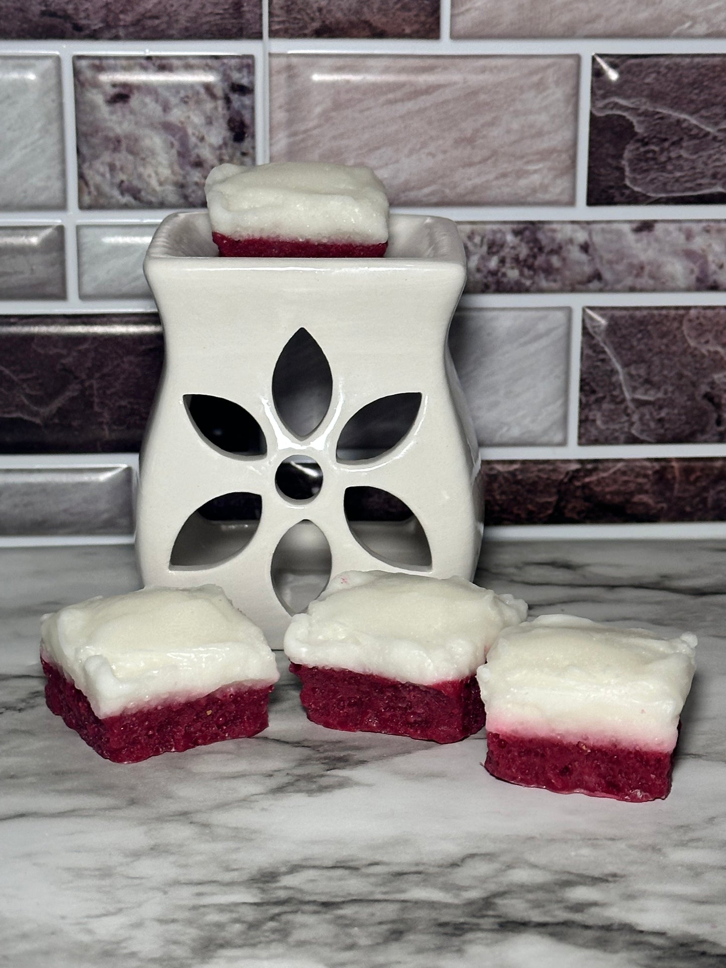 Red Velvet Cake Slices with Cream Cheese Icing Wax Melts