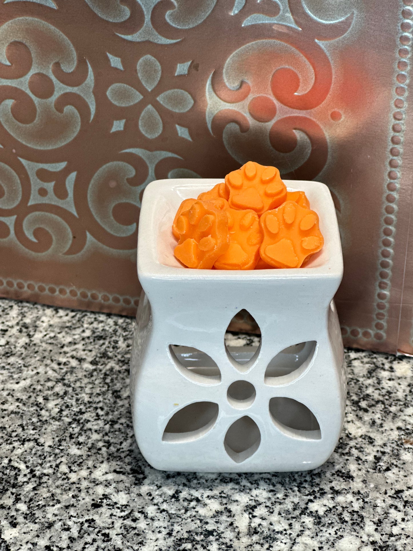 Jersey Shore AYSO Pride Paw Print Wax Melts (Scented in Peach Rings)