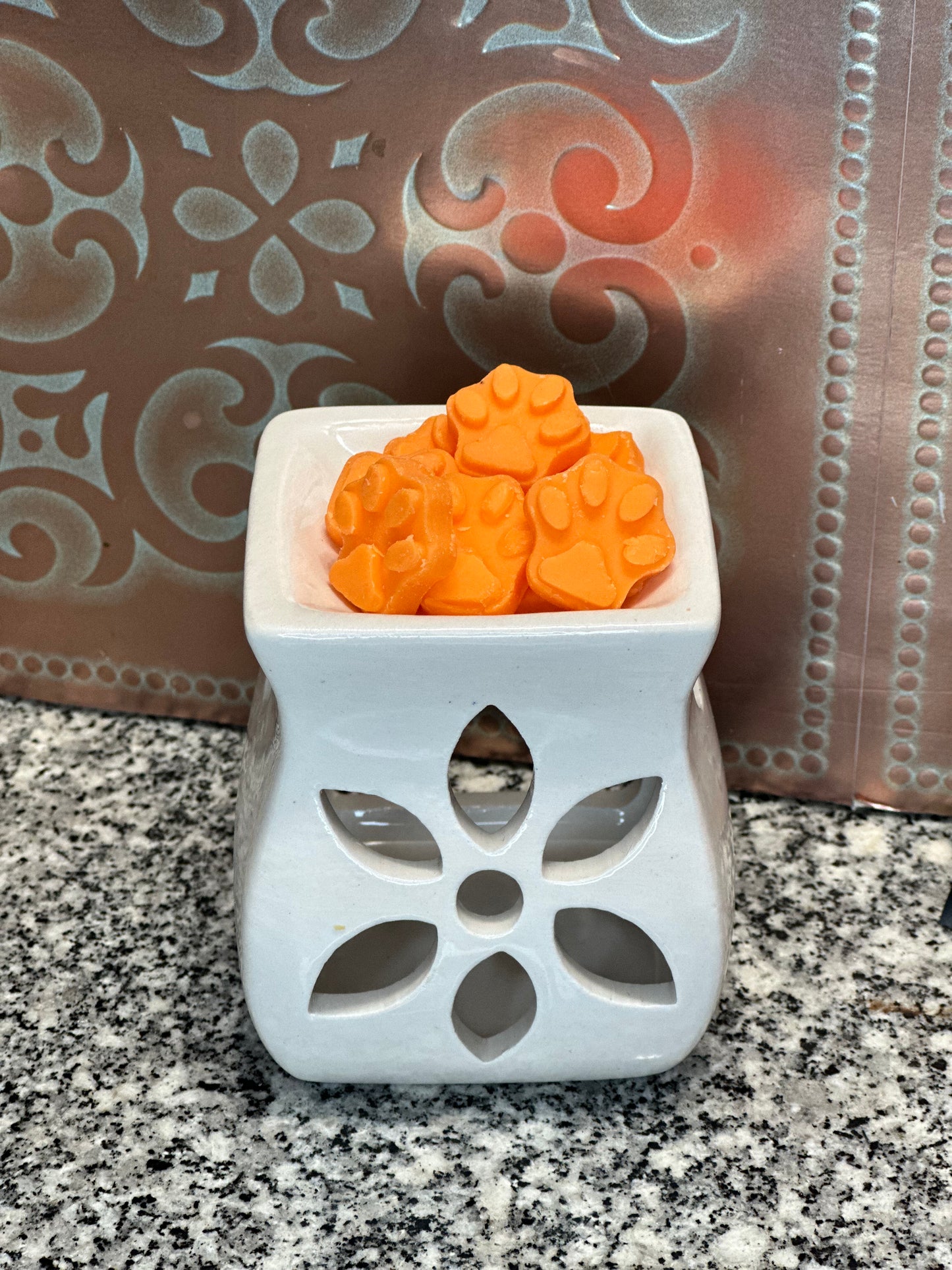 Jersey Shore AYSO Pride Paw Print Wax Melts (Scented in Peach Rings)